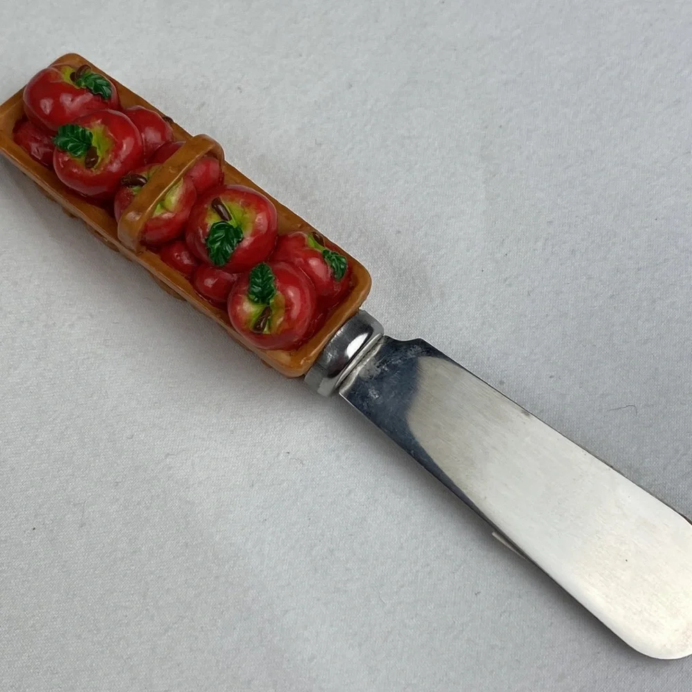 Vintage mini butcher block with decorative cheese butter spreader knives